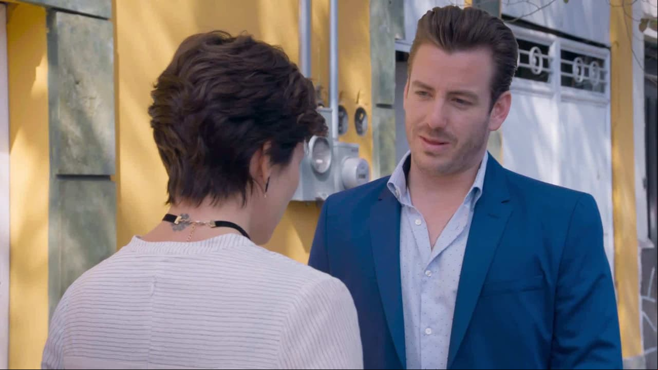 Carlos promete cuidar a Daniela