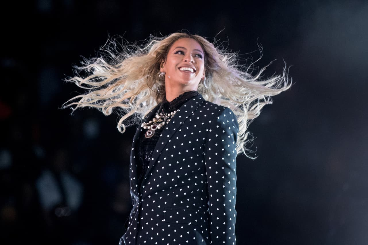 Beyoncé en uno de los conciertos de la campaña de Hillary Clinton