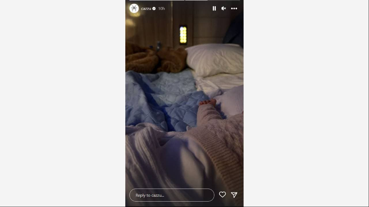 Cazzu compartió esta tierna foto de su bebita